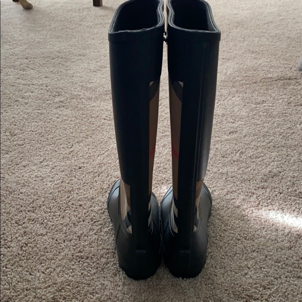 Burberry Check Rain Boots - Picture 2 of 5